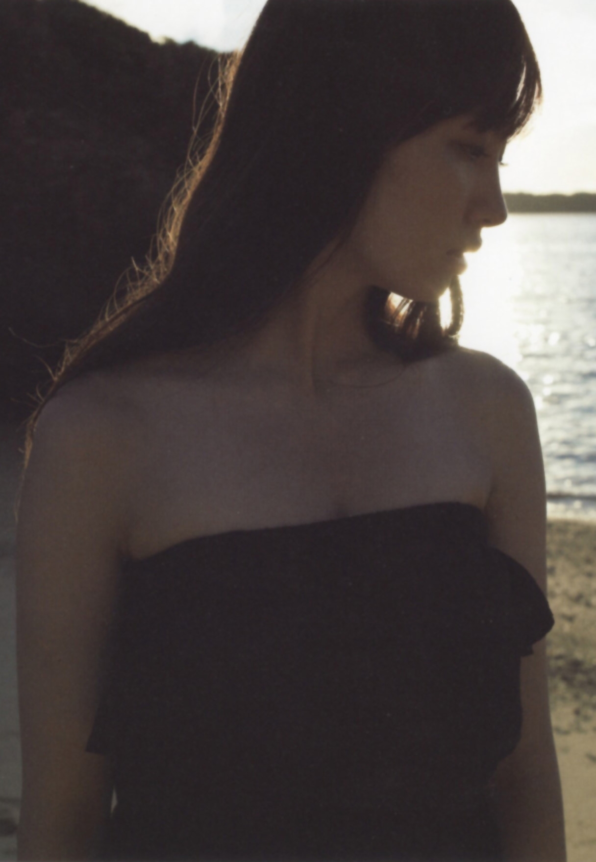 [唯美写真] 小嶋阳菜 Haruna Kojima《First Photobook》